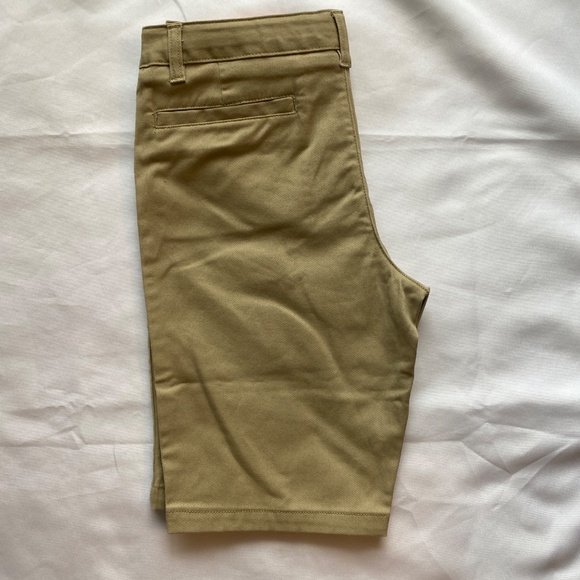 Girls’ Stretch Twill Bermuda Short - Picture 6 of 10